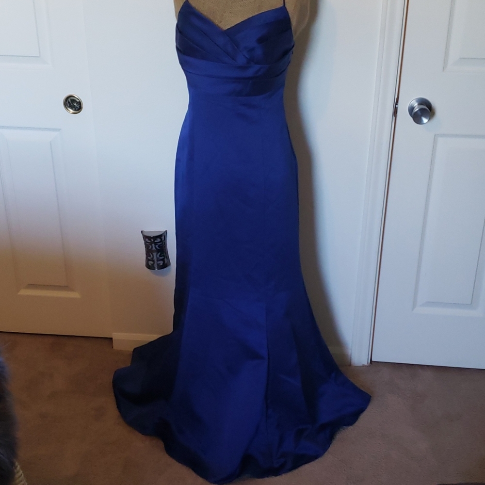Davis Bridal Navy blue Bridesmaid dress. Size 12